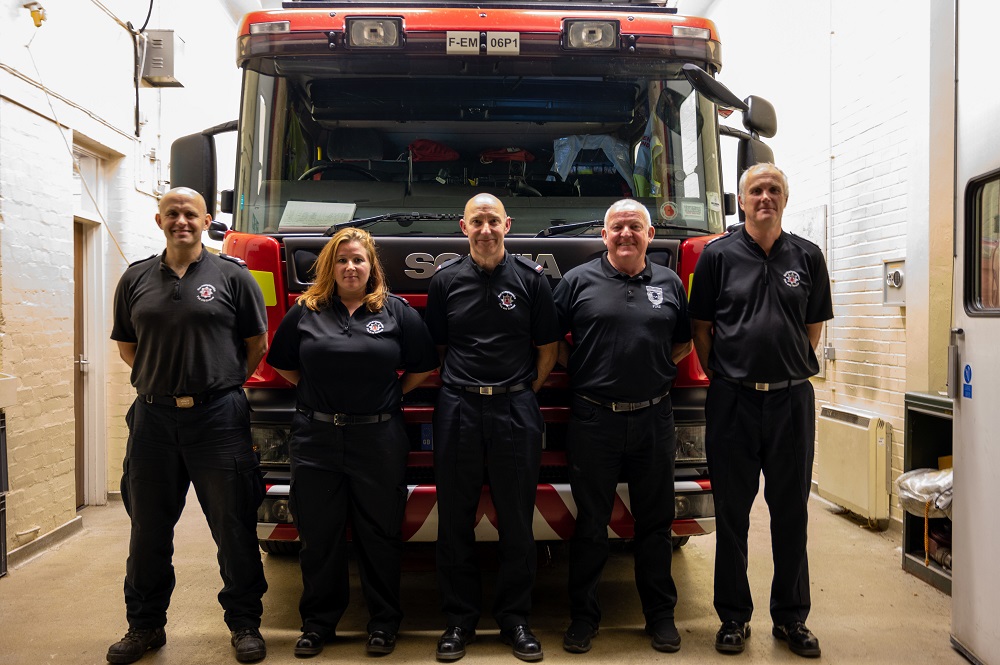Crew from Guilsborough Fire Station in front of appliance
