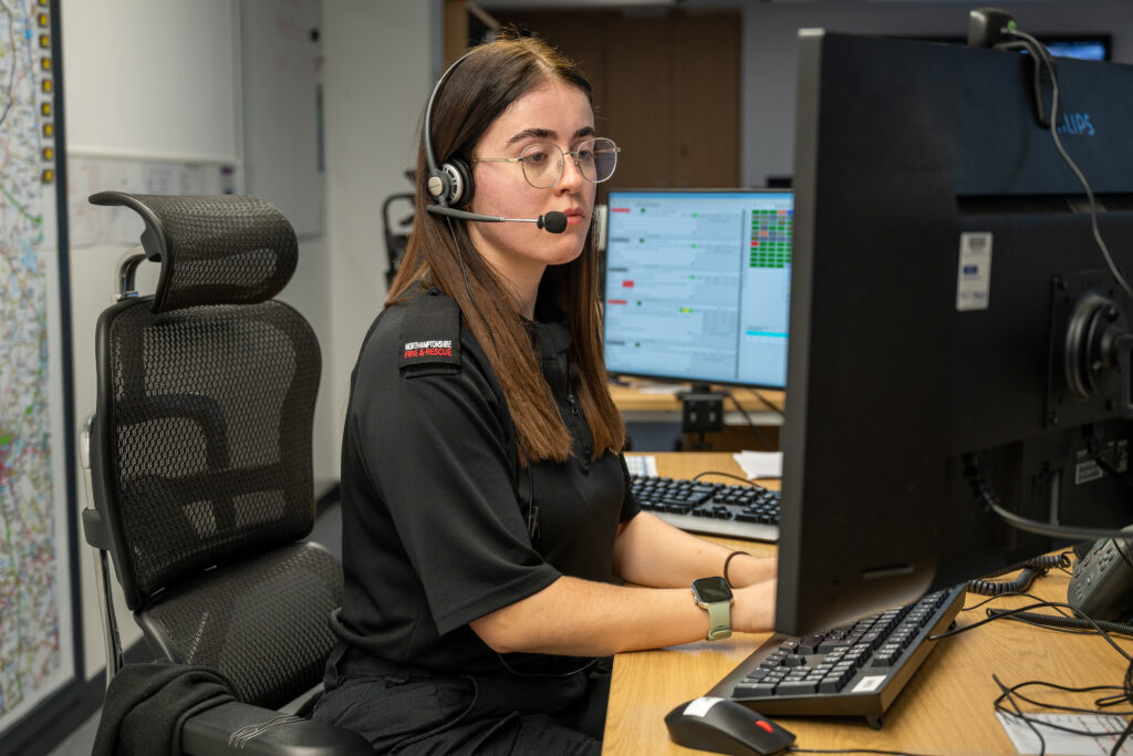 Fire Service hiring Control Room operators to take 999 calls and keep communities safe